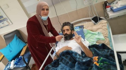 האסיר שובת הרעב, אחמד מוסא, הועבר לבית החולים, לאחר הידרדרות מצבו הבריאותי