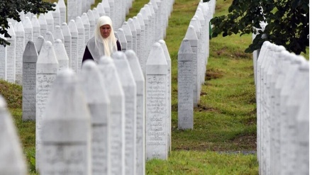 ボスニア・ヘルツェゴビナの虐殺犠牲者の遺体、30年を経て埋葬