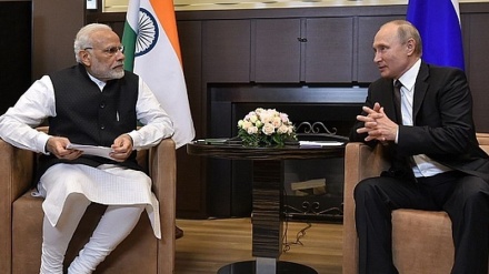 پوتین: روسیه د یوکرین د جنګ ختمولو ته تیاره ده