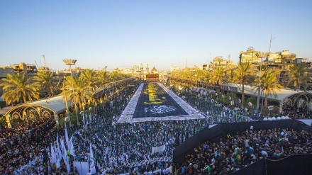 کربلا ته شل میلیونه  بهرنیواوعراقي زایرینوسفرکړې دې 