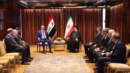 न्यूयॉर्क में ईरानी राष्ट्रपति से मुलाक़ात करने वाले राष्ट्रपतियों और प्रधानमंत्रियों का लगा तांता, रईसी ने इराक़ी प्रधानमंत्री का शुक्रिया किया अदा  