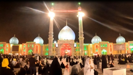 Masjid Suci Jamkaran di Qom, Iran