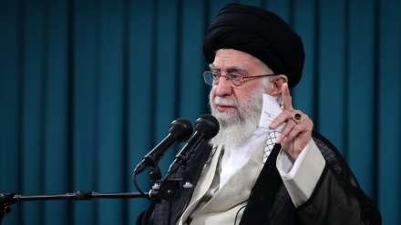 Ayatullah Khamenei Menekankan Ufuk Cerah Republik Islam Iran