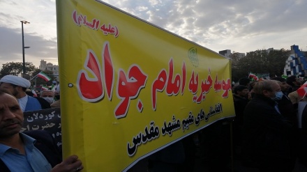 حضور گسترده مهاجرین افغانستانی در مراسم تشییع شهدای حرم شاهچراغ در مشهد