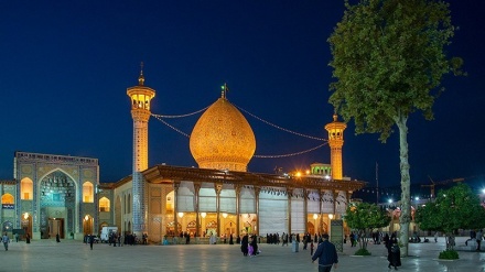 Teroris Membunuh Peziarah Shah Ceragh Shiraz