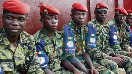 Les soldats ivoiriens demandent l'asile! 