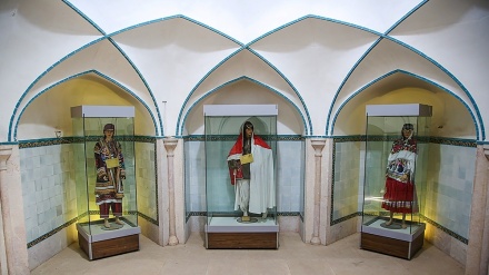 Gandschali-Khan-Frauenbad, Museum für Anthropologie in Kerman