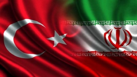 İlişkilerin çok yönlü güçlendirilmesinde İran ve Türkiye arasındaki parlamenter ilişkilerin rolü
