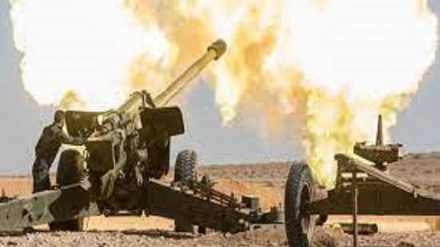 Siria, il pesante fuoco dell'esercito sulle posizioni dei terroristi 