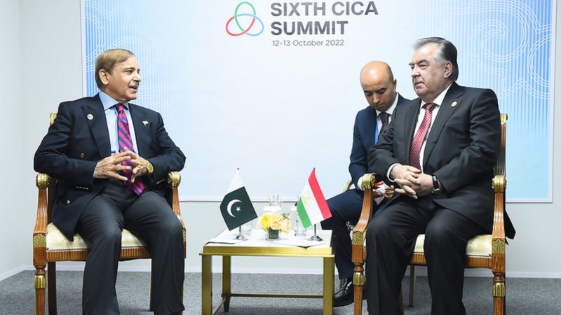 دیدار رئیس جمهور جمهور تاجیکستان با نخست وزیر پاکستان
