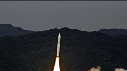 日本一枚小型固体燃料火箭发射失败