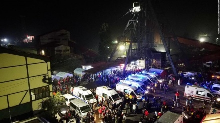 トルコ北部の鉱山で爆発事故、40人が死亡