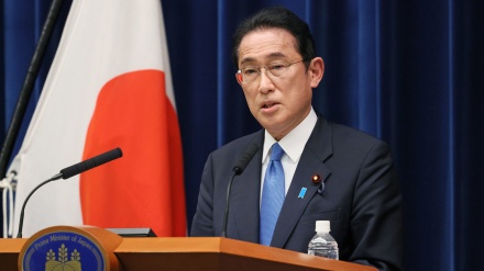 岸田首相、「ロシアと平和条約を締結する方針を堅持」