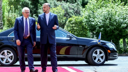 イラン外相、「EUが性急な政治的行動に出ればしかるべく報復」