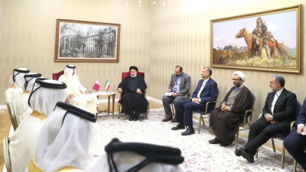 Di Kazakhstan, Presiden Iran Bertemu Emir Qatar