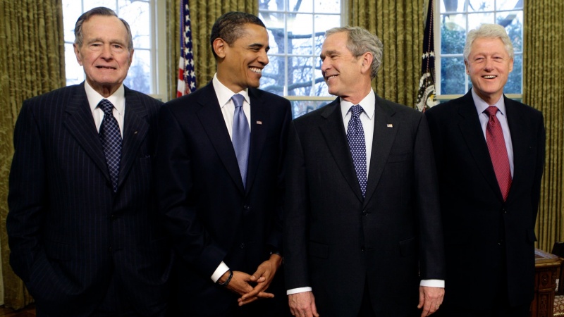 ブッシュ父子、オバマ、クリントン