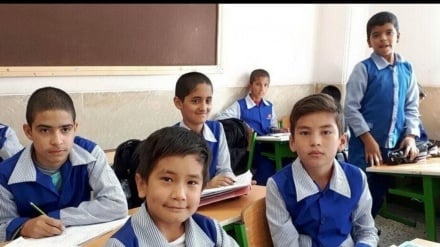 فرایند ثبت‌نام دانش‌آموزان اتباع خارجی در مدارس ایران از یکم سرطان آغاز می‌شود