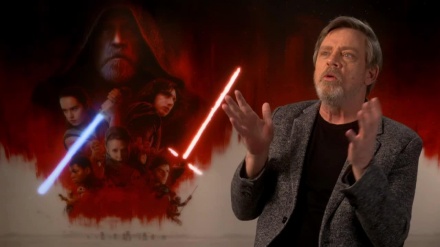 Aktori i serialit Star Wars dërgoi më shumë se 500 dronë në Ukrainë