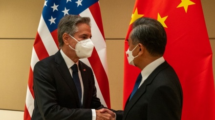 中国外长：美方不要为两国关系制造新障碍