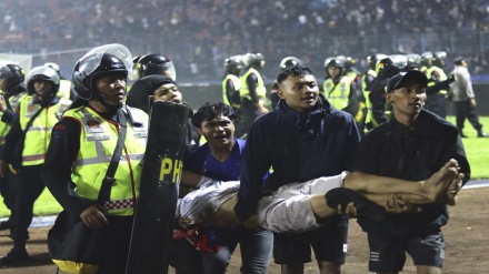 Presiden Indonesia Batalkan Semua Pertandingan Sepak Bola Liga 1