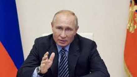 Putin, non useremo l'arma nucleare in Ucraina