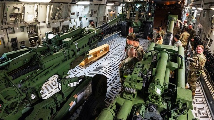 AS Memperdalam Perang Ukraina dengan Mengirimkan Senjata Jarak Jauh