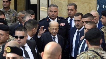 Libano: Aoun lascia presidenza, paese in un vuoto di potere