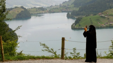 Islamophobia: Switzerland plans $1000 'burqa ban' fine