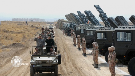 Эрон шимоли ғарбидаги Арас минтақасида инқилоб қўриқчилар корпуси машғулотлар ўтказди (видео)