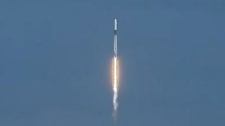 Lanciata la navetta Crew Dragon, a bordo anche un'astronauta russa