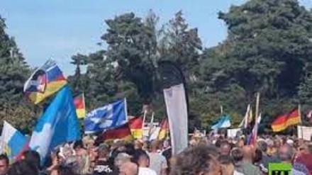 Manifestazioni antigovernative in Germania