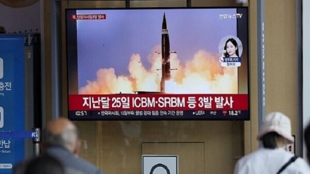 北朝鮮が新たに短距離弾道ミサイル２発発射、先月25日以来4回目（動画）