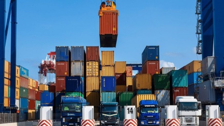 イランの輸出が18％増加