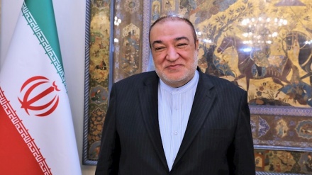 Iran Teken Kontrak Migas dengan Rusia Senilai 6,5 Miliar Dolar