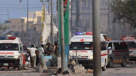 Takfiri terror: At least 100 killed in two car bombings in Somalia's Mogadishu