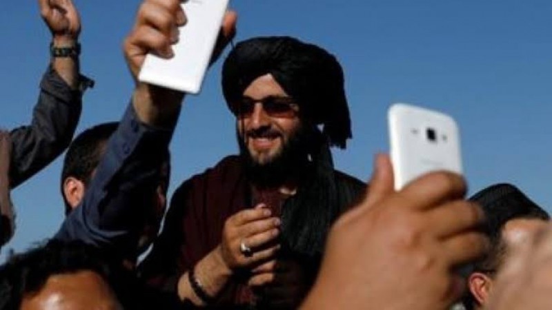 ممنوعیت استفاده موبایل هوشمند برای نیروهای طالبان