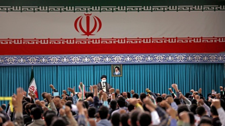  رهبر معظم انقلاب اسلامی : ملت دشمن را واقعاً ناکام کرد