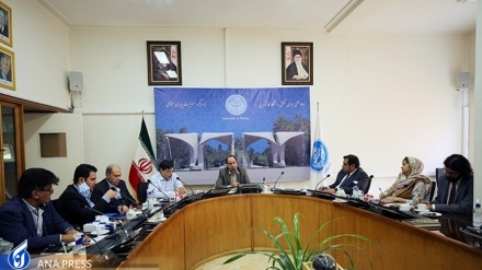 پاکستان  اردو ژبې زده کونکو ایرانیانو ته سکالرشپ ورکوي