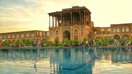 Esfahani, 