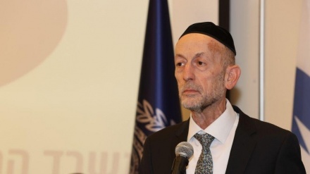 ח