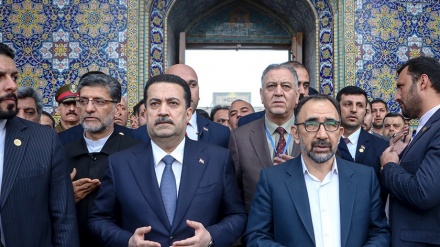 نخست وزیر عراق به زیارت بارگاه منور رضوی مشرف شد