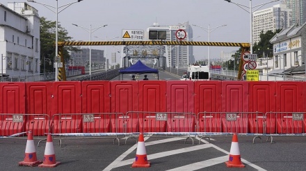 Cina; proteste contro la quarantena