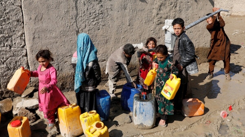 شکایت مردم غرب کابل از نبود آب آشامیدنی سالم