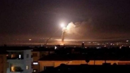 Bə Homs Sionist rejimi həvoiyə həmlə cərəyonədə, 2 nəfər çı Suriyə əsqəron şəhid bin.