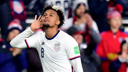 Mondiali 2022, brutto gesto del calciatore americano McKennie + VIDEO