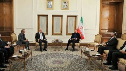 Armenia hails Iran’s support for sovereignty of nations