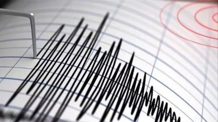 印尼东爪哇省附近海域发生6.2级地震