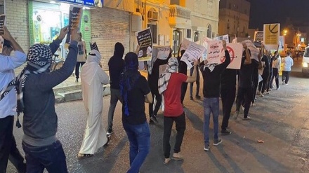 Riad stimmt Entsendung von Kräften zur Niederschlagung von Protesten in Bahrain zu