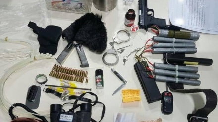 Polisi Tehran Gagalkan Aksi Bom Bunuh Diri 