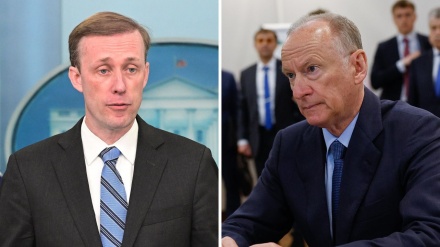 米紙、「米高官がロシアと極秘に協議」